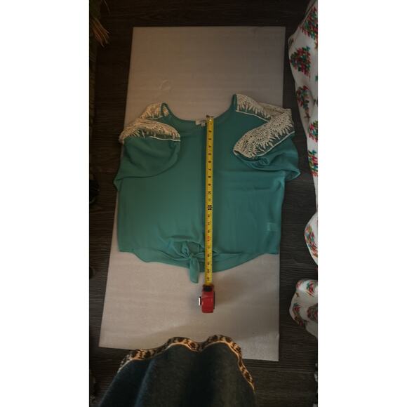 Umgee Split Sleeve Crochet Cold Shoulder Teal/White L Boho Concert Festival - Picture 10 of 13
